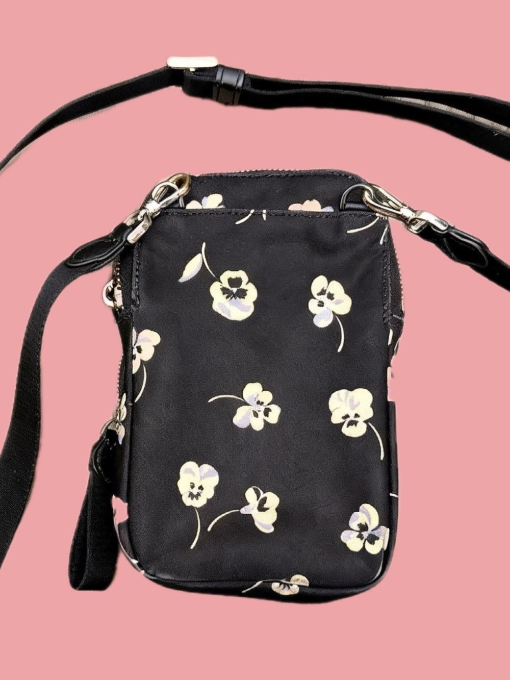 Kate Spade Chelsea “Pansey Ditsy” Zip phone Crossbody- - Picture 2 of 10